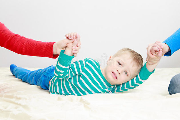 Hoe ga je om met je kind(eren) na een scheiding Samen om Tafel mediation & advies